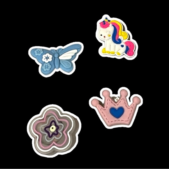 Light Up Shoe Croc Charms Set of 4 Unicorn, Butterfly, Flower & Crown - Picture 2 of 3